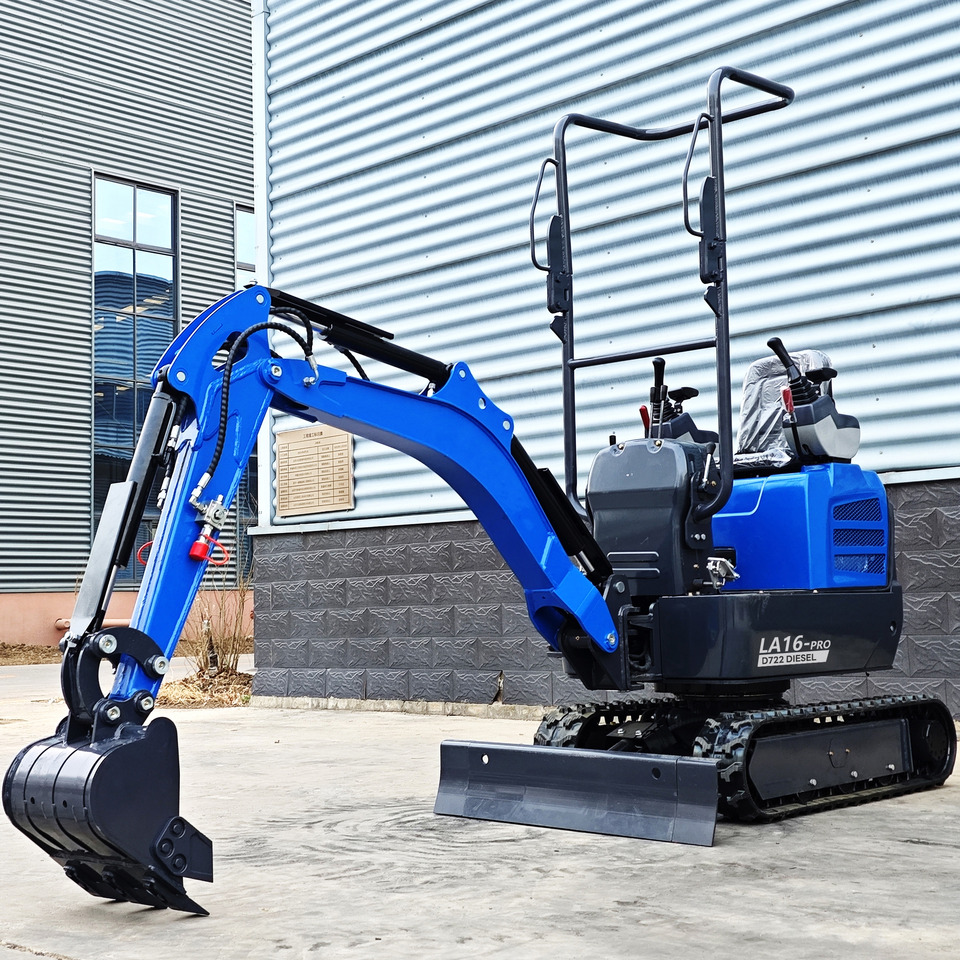 LEZUM LA16Pro Mini Excavator Euro 5/Epa Kubota Engine Mini Excavator For Sale - Ekskavaator: pilt 1 LEZUM LA16Pro Mini Excavator Euro 5/Epa Kubota Engine Mini Excavator For Sale - Ekskavaator: pilt 1