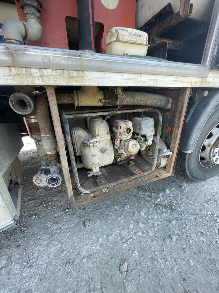 DITCH WITCH JT2020 - Suunatav sisetreimismasin: pilt 5 DITCH WITCH JT2020 - Suunatav sisetreimismasin: pilt 5