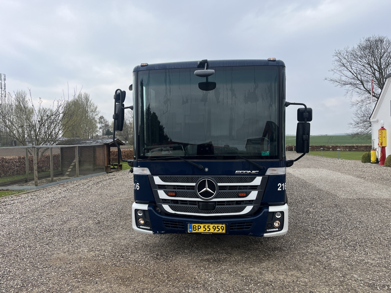 Mercedes Benz Econic 2630 2 camper - Prügiauto: pilt 2 Mercedes Benz Econic 2630 2 camper - Prügiauto: pilt 2