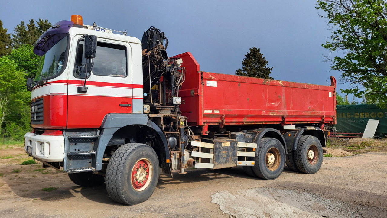 MAN 33.414 6X6 HIAB 102 33.414 - Kallurauto: pilt 1 MAN 33.414 6X6 HIAB 102 33.414 - Kallurauto: pilt 1