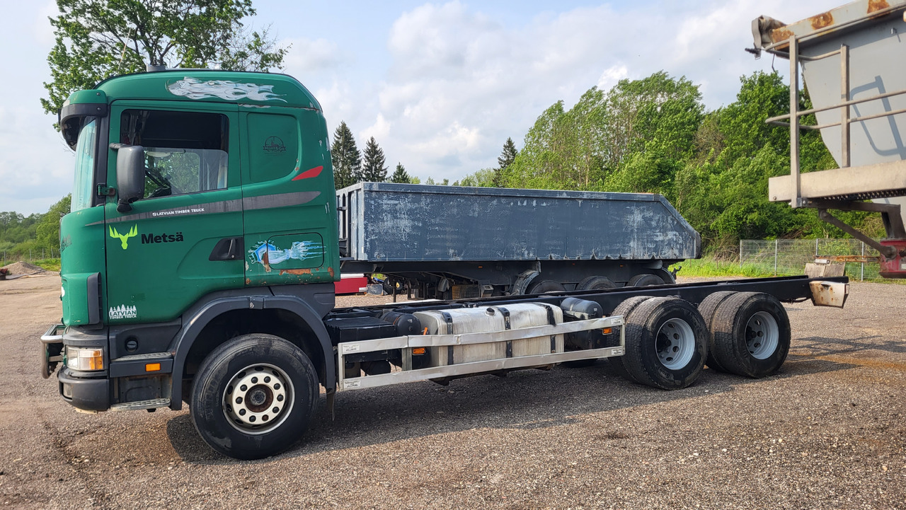 SCANIA R124 420 6X4 - Kabiinišassiiga veoauto: pilt 5 SCANIA R124 420 6X4 - Kabiinišassiiga veoauto: pilt 5