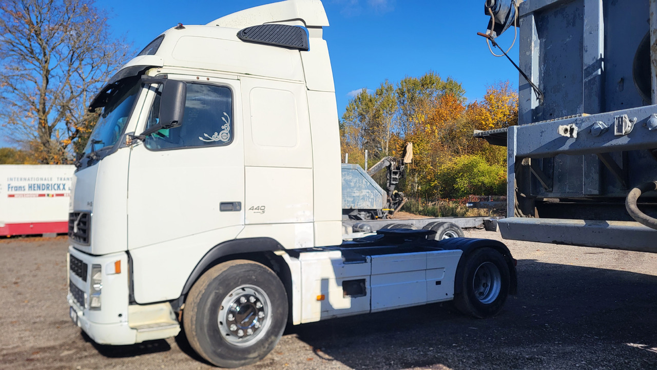 VOLVO FH 12 460 - Sadulveok: pilt 4 VOLVO FH 12 460 - Sadulveok: pilt 4