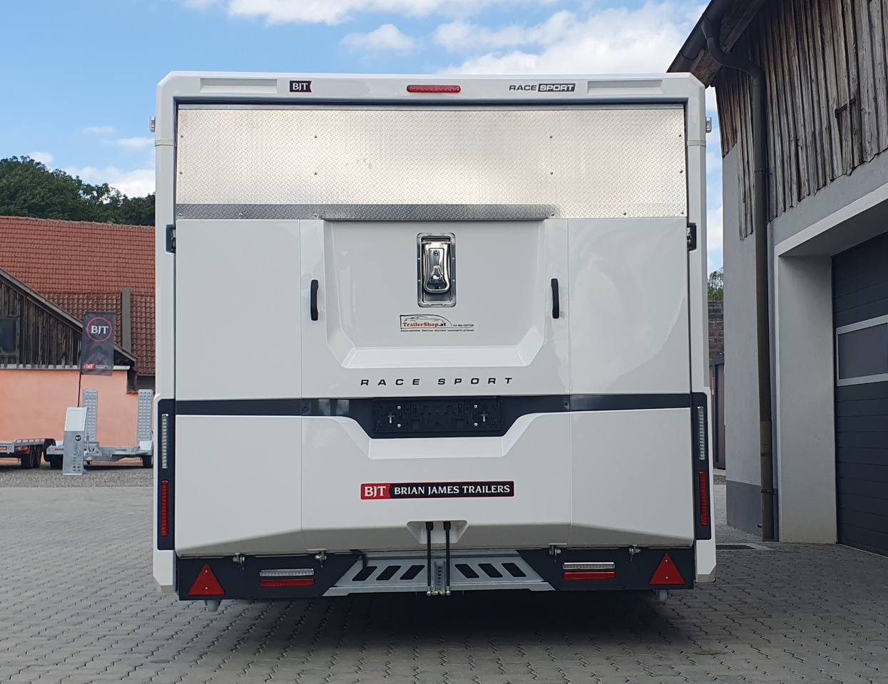 BRIAN JAMES TRAILERS NEW Race Sport - Treiler järelhaagis: pilt 3 BRIAN JAMES TRAILERS NEW Race Sport - Treiler järelhaagis: pilt 3