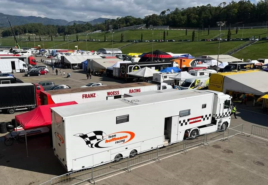 Racetransporter Achleitner 2 SNK 25 - Treilerpoolhaagis: pilt 3 Racetransporter Achleitner 2 SNK 25 - Treilerpoolhaagis: pilt 3