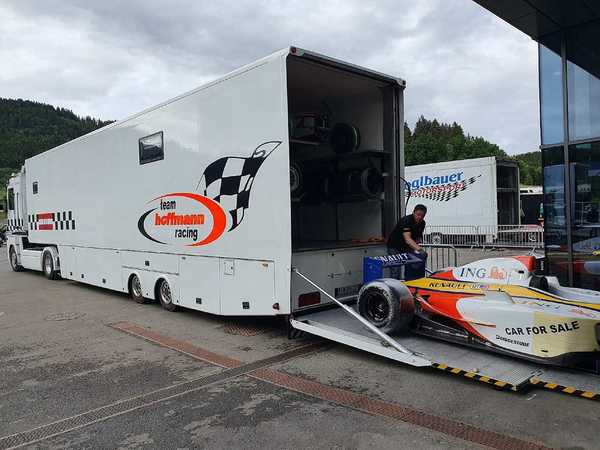 Racetransporter Achleitner 2 SNK 25 - Treilerpoolhaagis: pilt 2 Racetransporter Achleitner 2 SNK 25 - Treilerpoolhaagis: pilt 2