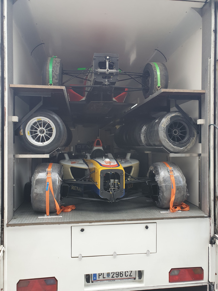 Racetransporter Achleitner 2 SNK 25 - Treilerpoolhaagis: pilt 4 Racetransporter Achleitner 2 SNK 25 - Treilerpoolhaagis: pilt 4