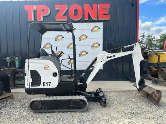 Bobcat E17 à 14500 € HT - Miniekskavaator: pilt 1 Bobcat E17 à 14500 € HT - Miniekskavaator: pilt 1