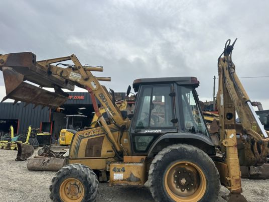 Case 590SLE 4X4 à 19500 € HT - Ekskavaator-laadur: pilt 5 Case 590SLE 4X4 à 19500 € HT - Ekskavaator-laadur: pilt 5