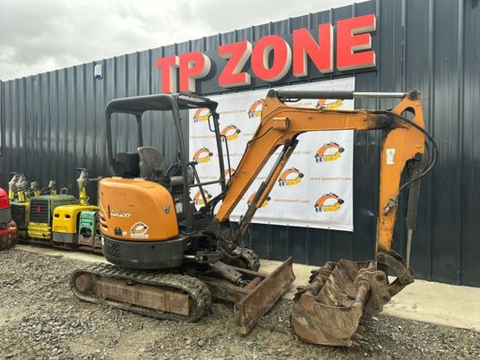 Case CX26C Canopy - Miniekskavaator: pilt 5 Case CX26C Canopy - Miniekskavaator: pilt 5