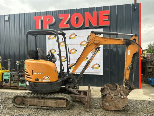 Case CX26C Canopy - Miniekskavaator: pilt 3 Case CX26C Canopy - Miniekskavaator: pilt 3