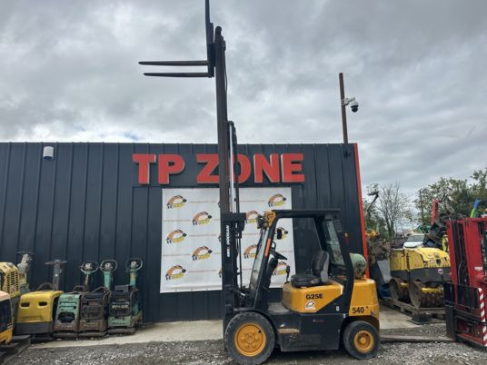 Doosan G25E à 10500 € HT - Gaasitõstuk: pilt 2 Doosan G25E à 10500 € HT - Gaasitõstuk: pilt 2