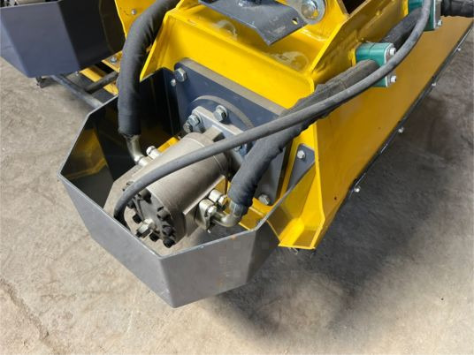 Hooldusniiduk/ Multšer Epareuse pour pelle de 2T à 4T5: pilt 6