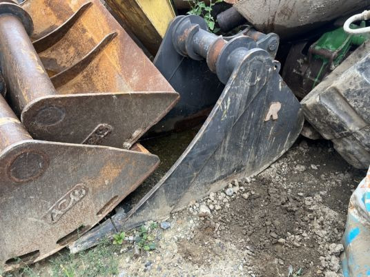 Godet Morin M4 - Ekskavaatori kopp: pilt 1 Godet Morin M4 - Ekskavaatori kopp: pilt 1