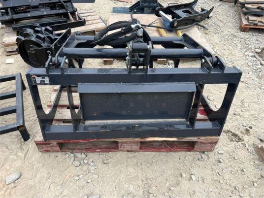 Godet crocodile pour minichargeur - Haarats: pilt 5 Godet crocodile pour minichargeur - Haarats: pilt 5