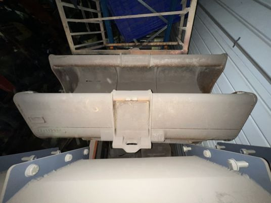 Godet curage Arden QA10 - QA11 - Ekskavaatori kopp: pilt 1 Godet curage Arden QA10 - QA11 - Ekskavaatori kopp: pilt 1