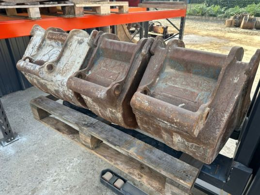 Godet pour minipelle Bobcat - Ekskavaatori kopp: pilt 3 Godet pour minipelle Bobcat - Ekskavaatori kopp: pilt 3