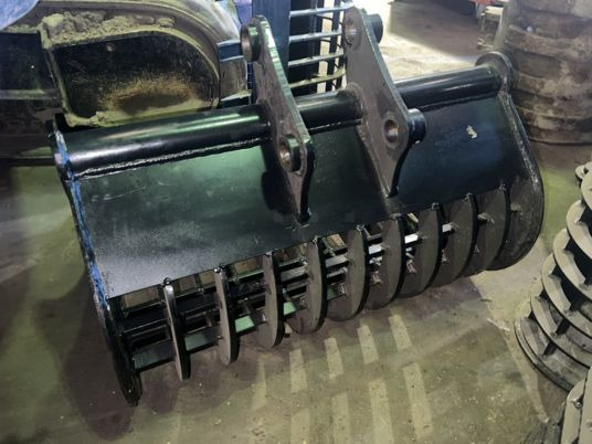 Godet squelette pour minipelle - Sorteerimiskopp - Ehitusmasinad: pilt 3 Godet squelette pour minipelle - Sorteerimiskopp - Ehitusmasinad: pilt 3