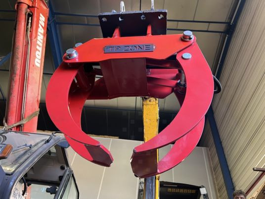 Grappin forestier - Haarats: pilt 1 Grappin forestier - Haarats: pilt 1