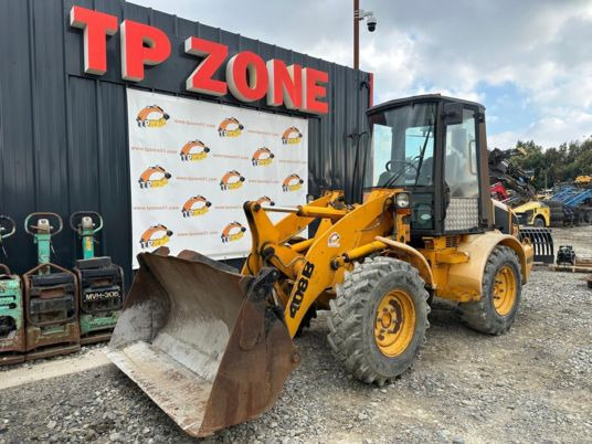 JCB 408 à 14500 € HT - Rataslaadur: pilt 2 JCB 408 à 14500 € HT - Rataslaadur: pilt 2