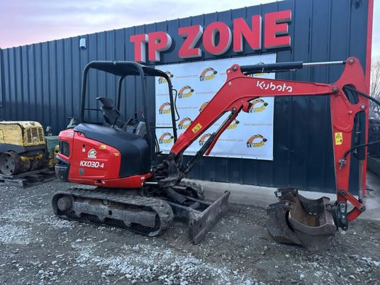 Kubota KX030-4 à 23900 euros HT - Miniekskavaator: pilt 5 Kubota KX030-4 à 23900 euros HT - Miniekskavaator: pilt 5