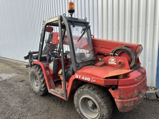 Teleskooplaadur Manitou BT420 Evo - 4x4: pilt 6