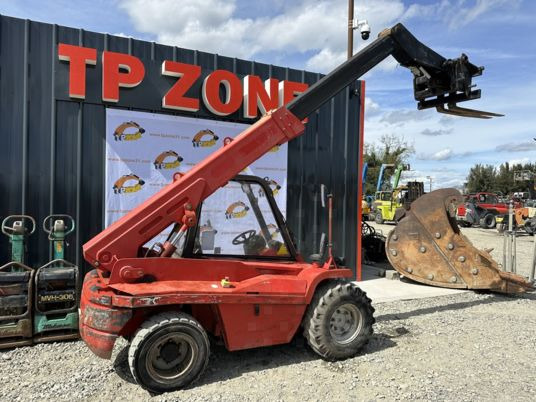 Manitou BT420 - Teleskooplaadur: pilt 3 Manitou BT420 - Teleskooplaadur: pilt 3