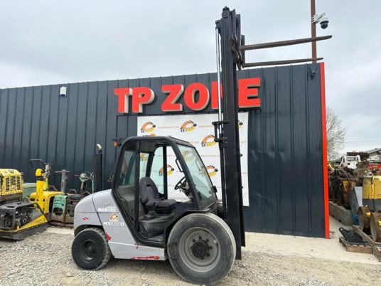 Manitou MSI25 Buggie à 12 900 € HT - Diiseltõstuk: pilt 1 Manitou MSI25 Buggie à 12 900 € HT - Diiseltõstuk: pilt 1