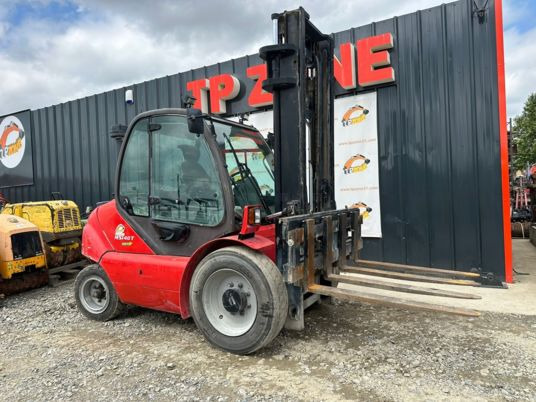 Diiseltõstuk Manitou MSI40 Cabine à 27900 € HT: pilt 9