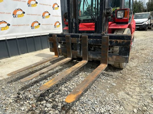 Manitou MSI40 Cabine à 27900 € HT - Diiseltõstuk: pilt 4 Manitou MSI40 Cabine à 27900 € HT - Diiseltõstuk: pilt 4