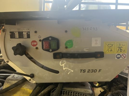 SCIE DE CARRELAGE HUSQVARNA TS230F - Tööriist/ Seadmed: pilt 1 SCIE DE CARRELAGE HUSQVARNA TS230F - Tööriist/ Seadmed: pilt 1