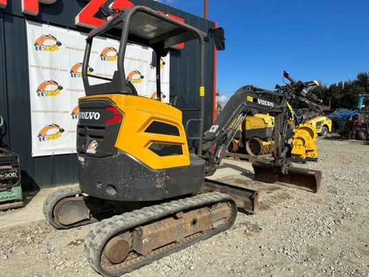 Volvo ECR25D à 23900 euros HT - Miniekskavaator: pilt 3 Volvo ECR25D à 23900 euros HT - Miniekskavaator: pilt 3