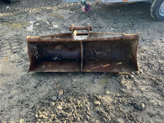 Godet de curage jcb - axe 45 mm - Kopp: pilt 2 Godet de curage jcb - axe 45 mm - Kopp: pilt 2