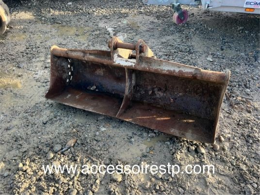 Godet de curage jcb - axe 45 mm - Kopp: pilt 1 Godet de curage jcb - axe 45 mm - Kopp: pilt 1