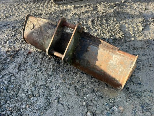 Godet de curage jcb - axe 45 mm - Kopp: pilt 5 Godet de curage jcb - axe 45 mm - Kopp: pilt 5