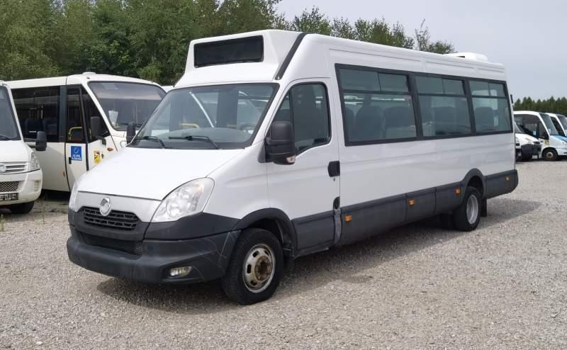 Iveco Daily 23 *NOWY SILNIK* 2 SZTUKI*, klima, winda - Maakonnaliini buss: pilt 3 Iveco Daily 23 *NOWY SILNIK* 2 SZTUKI*, klima, winda - Maakonnaliini buss: pilt 3