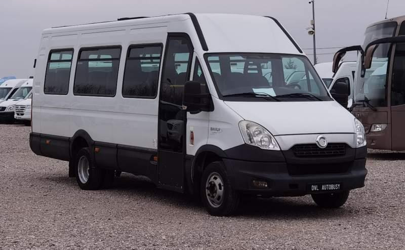 Iveco Daily 23 miejsca, KLIMA, WEBASTO - Maakonnaliini buss: pilt 1 Iveco Daily 23 miejsca, KLIMA, WEBASTO - Maakonnaliini buss: pilt 1