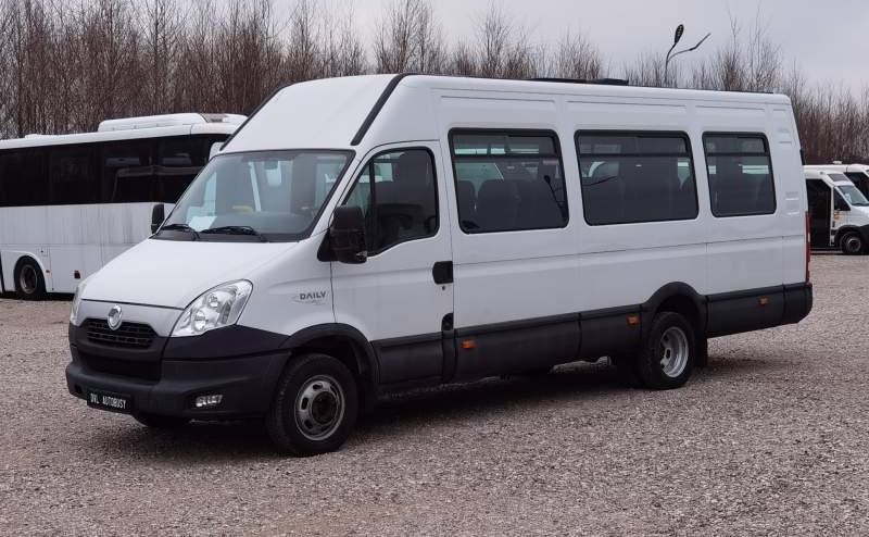 Iveco Daily 23 miejsca, KLIMA, WEBASTO - Maakonnaliini buss: pilt 2 Iveco Daily 23 miejsca, KLIMA, WEBASTO - Maakonnaliini buss: pilt 2