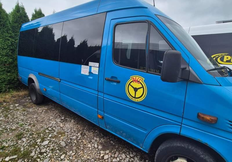 Mercedes-Benz Sprinter 413 CDI 20+6 - Maakonnaliini buss: pilt 3 Mercedes-Benz Sprinter 413 CDI 20+6 - Maakonnaliini buss: pilt 3