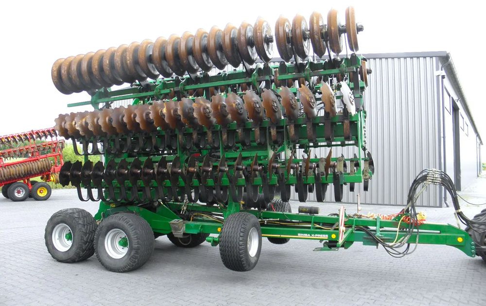 Great Plains Simba X-Prees 10 Stan Bardzo Dobry, 2014 Rok, Nie Malowana - Maaharimisseadmed: pilt 3 Great Plains Simba X-Prees 10 Stan Bardzo Dobry, 2014 Rok, Nie Malowana - Maaharimisseadmed: pilt 3