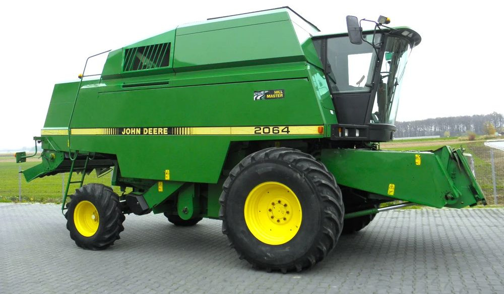 John Deere 2064 HM 1996 Rok, Nie Malowany, UMOWA KUPNA -SPRZEDAZY - Kombain: pilt 2 John Deere 2064 HM 1996 Rok, Nie Malowany, UMOWA KUPNA -SPRZEDAZY - Kombain: pilt 2