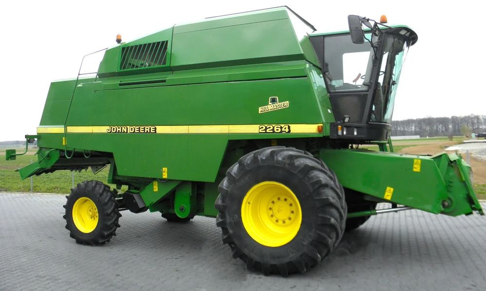 John Deere 2264 HM 1998 Rok, heder 6,1 m, Stol do rzepaku, Nie Malowany, Stan Bardzo Dobry - Kombain: pilt 3 John Deere 2264 HM 1998 Rok, heder 6,1 m, Stol do rzepaku, Nie Malowany, Stan Bardzo Dobry - Kombain: pilt 3