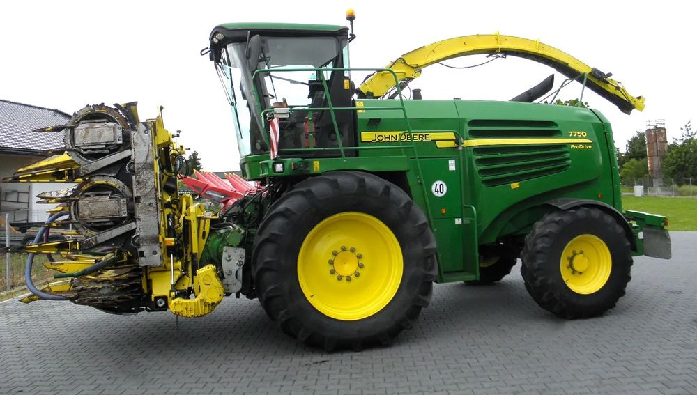 John Deere 7750 ProDrive 2008 Rok, +Kemper 375, +podbieracz do traw, Nie Malowany, Stan Bardzo Dobry - Koristusmasin: pilt 2 John Deere 7750 ProDrive 2008 Rok, +Kemper 375, +podbieracz do traw, Nie Malowany, Stan Bardzo Dobry - Koristusmasin: pilt 2
