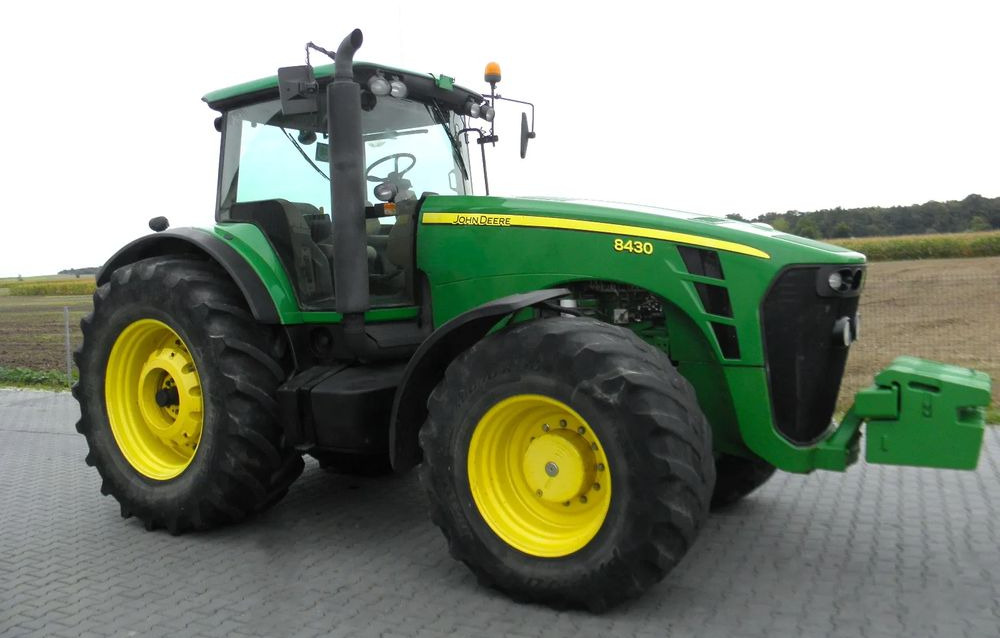 John Deere 8430 2008 Rok, Nie Malowany, Stan Bardzo Dobry - Traktor: pilt 2 John Deere 8430 2008 Rok, Nie Malowany, Stan Bardzo Dobry - Traktor: pilt 2
