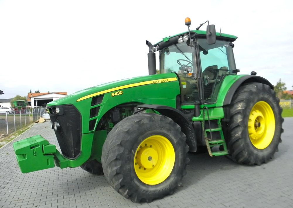 John Deere 8430 2008 Rok, Nie Malowany, Stan Bardzo Dobry - Traktor: pilt 5 John Deere 8430 2008 Rok, Nie Malowany, Stan Bardzo Dobry - Traktor: pilt 5