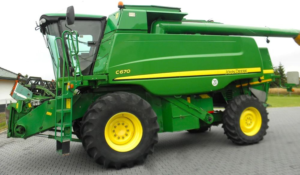 John Deere C 670 2008 Rok, heder 7,6m, 1900 mtg, Nie Malowany, Stan Idealny - Kombain: pilt 3 John Deere C 670 2008 Rok, heder 7,6m, 1900 mtg, Nie Malowany, Stan Idealny - Kombain: pilt 3