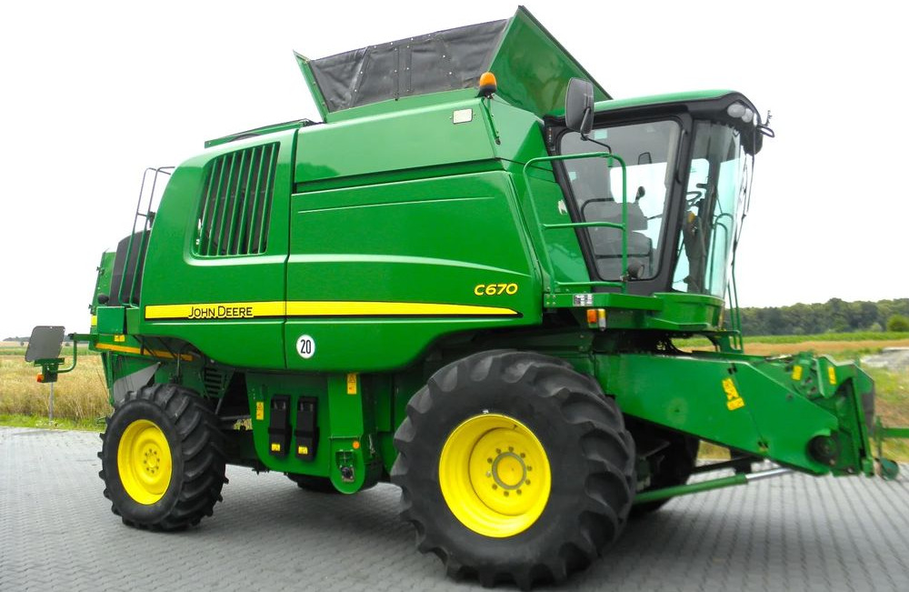 John Deere C 670 2008 Rok, heder 7,6m, 1900 mtg, Nie Malowany, Stan Idealny - Kombain: pilt 4 John Deere C 670 2008 Rok, heder 7,6m, 1900 mtg, Nie Malowany, Stan Idealny - Kombain: pilt 4