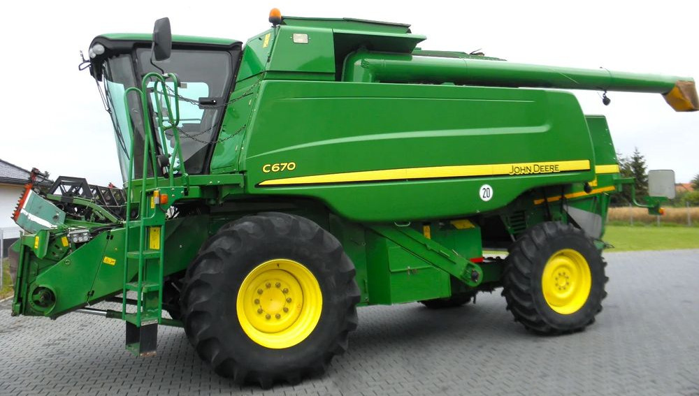 John Deere C 670 2008 Rok, heder 7,6m, 1900 mtg, Nie Malowany, Stan Idealny - Kombain: pilt 1 John Deere C 670 2008 Rok, heder 7,6m, 1900 mtg, Nie Malowany, Stan Idealny - Kombain: pilt 1