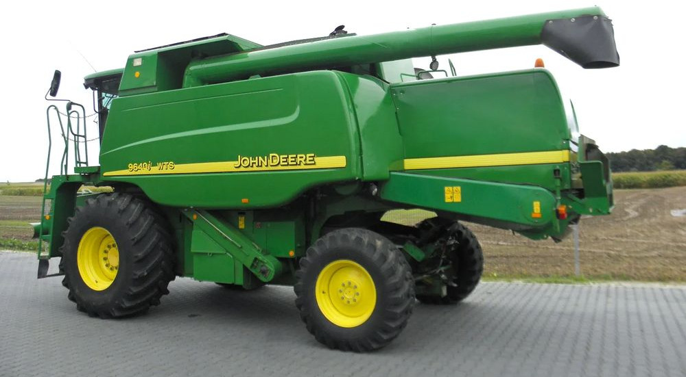 John Deere WTS 9640i 2006 Rok , Nowsza Wersja, heder,6,7m, Greenstar, Nie Malowany, Stan Bardzo Dobry - Kombain: pilt 5 John Deere WTS 9640i 2006 Rok , Nowsza Wersja, heder,6,7m, Greenstar, Nie Malowany, Stan Bardzo Dobry - Kombain: pilt 5