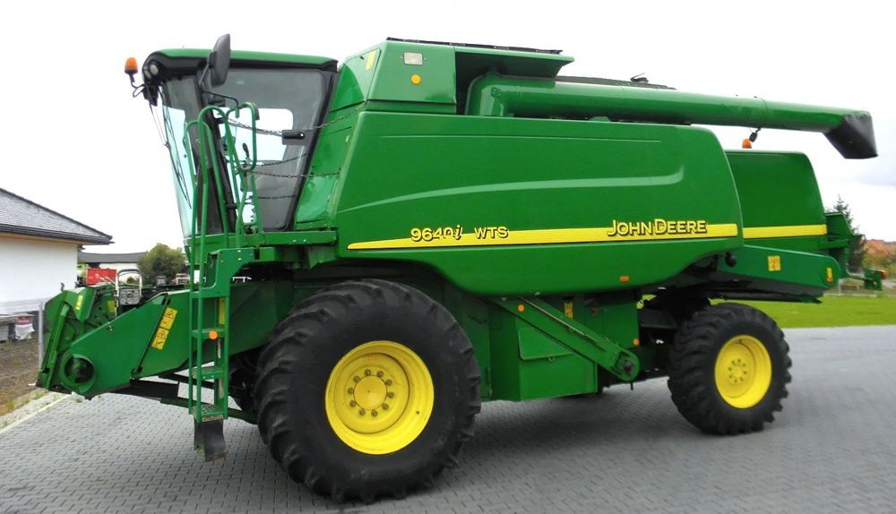 John Deere WTS 9640i 2006 Rok , Nowsza Wersja, heder,6,7m, Greenstar, Nie Malowany, Stan Bardzo Dobry - Kombain: pilt 3 John Deere WTS 9640i 2006 Rok , Nowsza Wersja, heder,6,7m, Greenstar, Nie Malowany, Stan Bardzo Dobry - Kombain: pilt 3