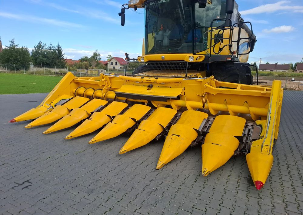 New Holland 8-75 2012 Rok, Przystawka do kukurydzy , Nie malowana,  Stan Idealny - Maisikoristusmasin: pilt 1 New Holland 8-75 2012 Rok, Przystawka do kukurydzy , Nie malowana,  Stan Idealny - Maisikoristusmasin: pilt 1